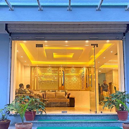 Hotel Nilakantha Pvt. Ltd Katmandu Zewnętrze zdjęcie