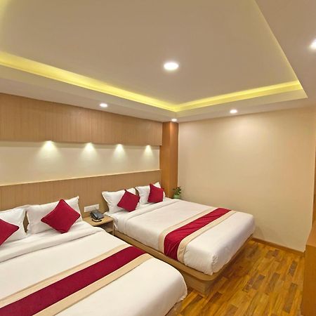 Hotel Nilakantha Pvt. Ltd Katmandu Zewnętrze zdjęcie
