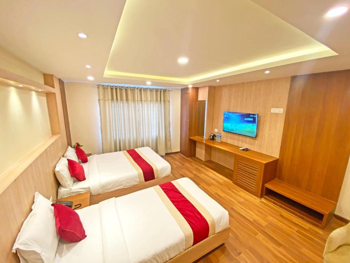 Hotel Nilakantha Pvt. Ltd Katmandu Zewnętrze zdjęcie