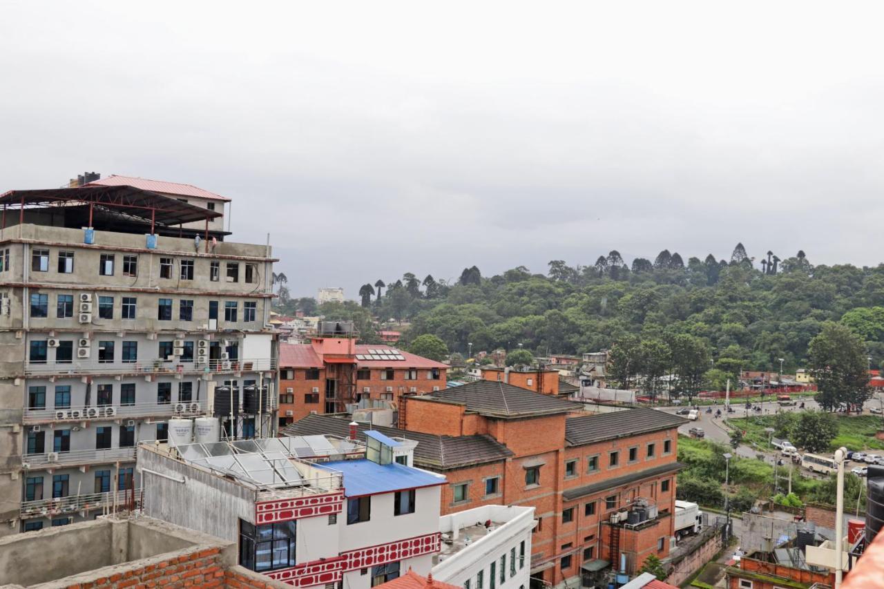 Hotel Nilakantha Pvt. Ltd Katmandu Zewnętrze zdjęcie