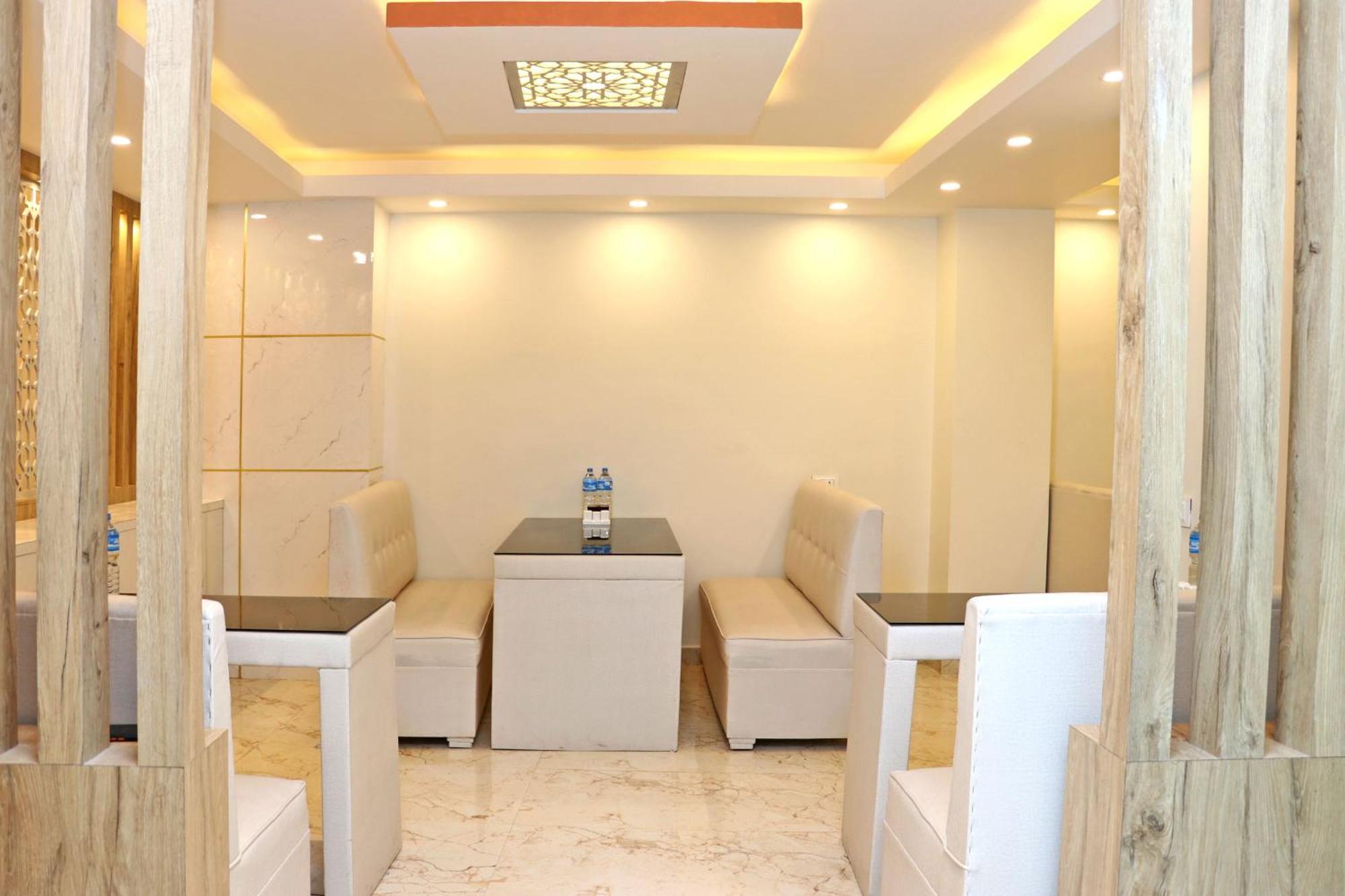 Hotel Nilakantha Pvt. Ltd Katmandu Zewnętrze zdjęcie